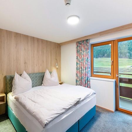 Lovely Apartment With Sauna Ski Storage Pool Terrace ヴァルト・イム・ピンツガウ エクステリア 写真