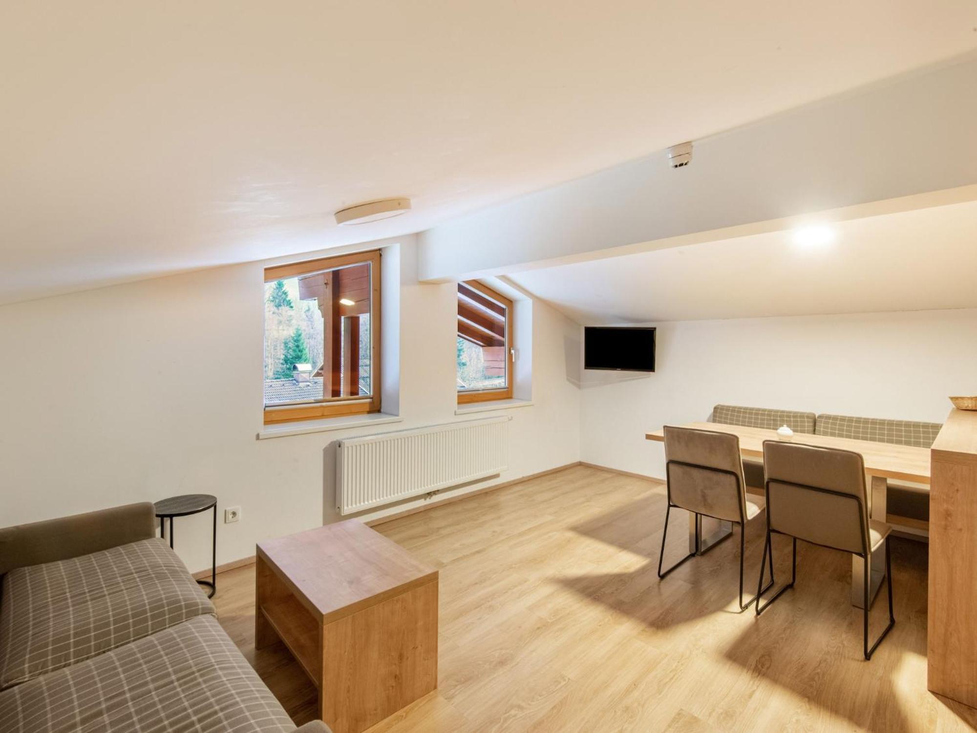 Lovely Apartment With Sauna Ski Storage Pool Terrace ヴァルト・イム・ピンツガウ エクステリア 写真